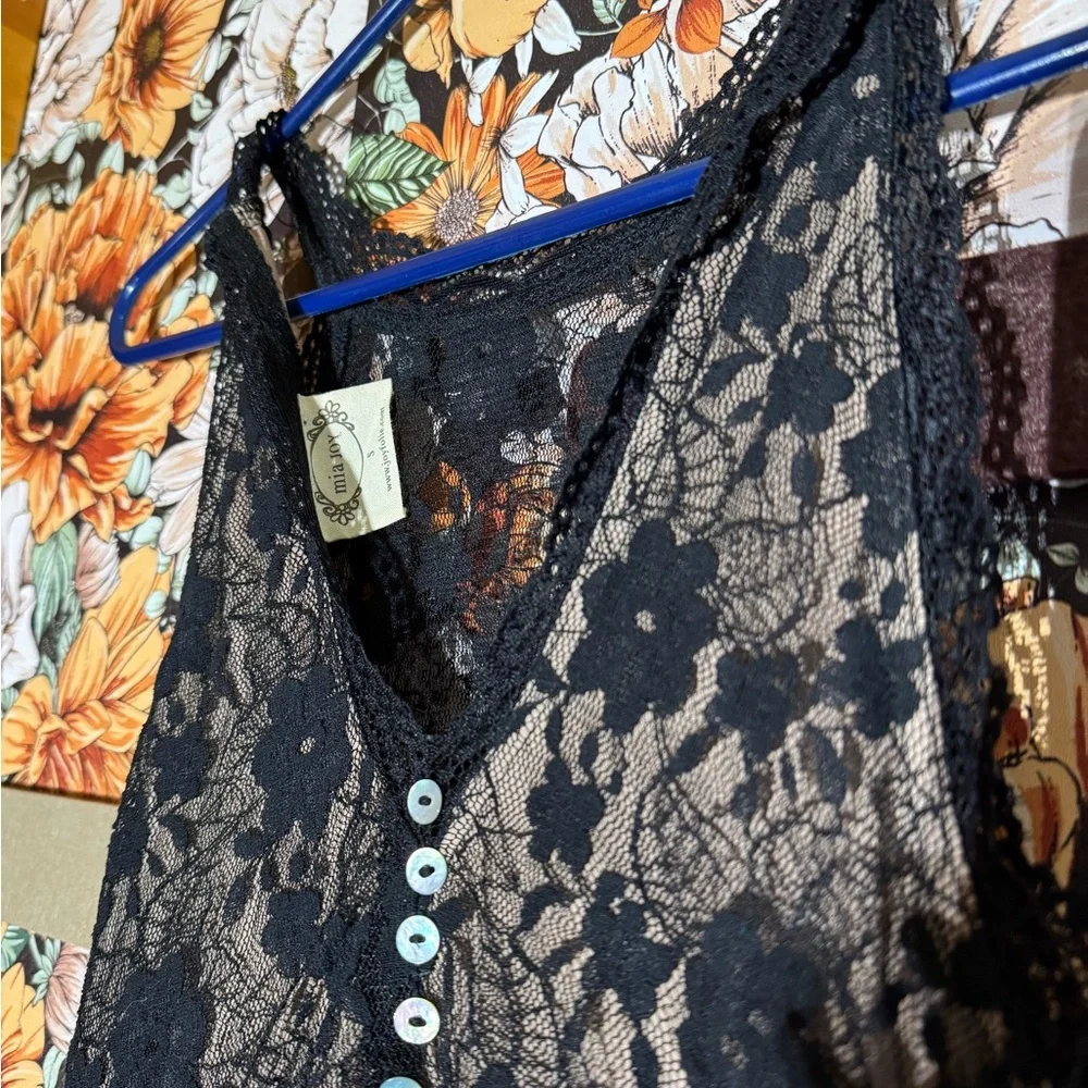 Joyfolie Black Lace Maxi Dress - Picture 6 of 8